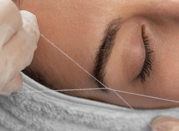 Épilation Orientale ou à la Cire – Sourcils / Lèvres